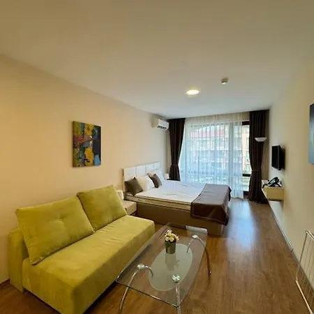 Premier On Seafront Appartement *