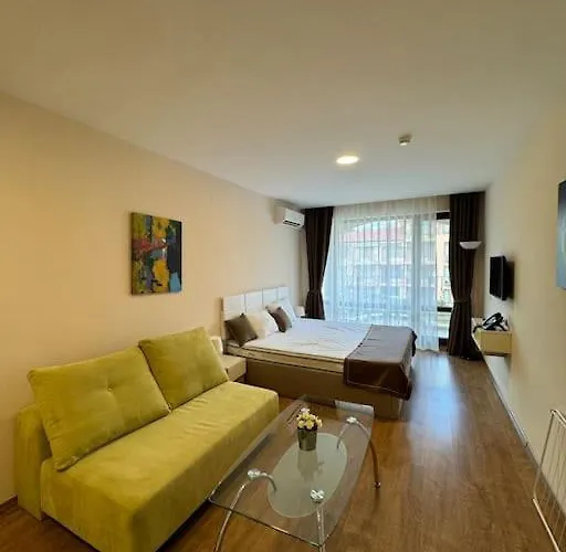 Premier On Seafront Апартамент *