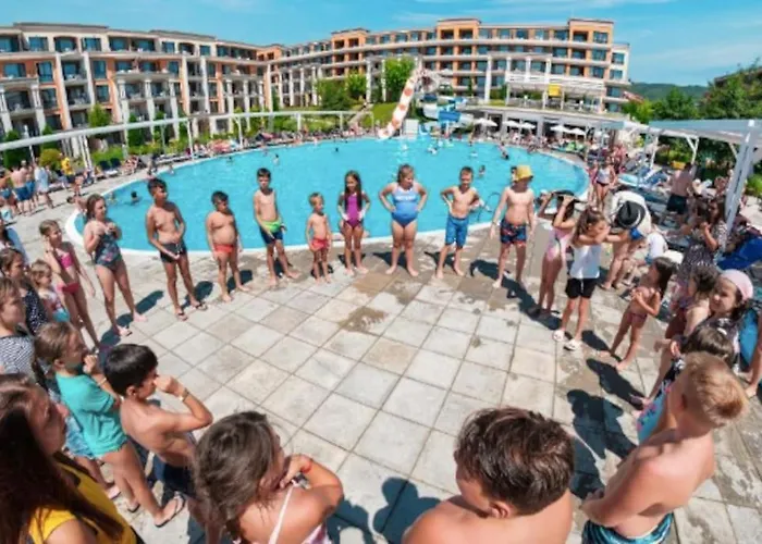 Premier On Seafront Свети Влас