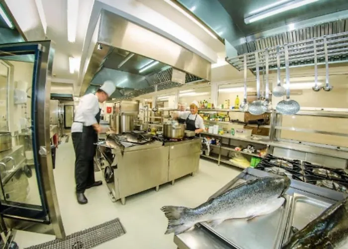 Апартамент Premier On Seafront *