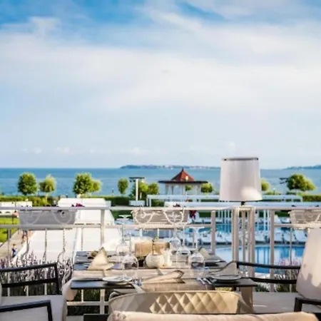 Daire Premier On Seafront Sveti Vlas