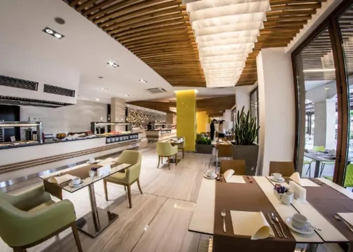 Premier On Seafront Apartament Sveti Vlas