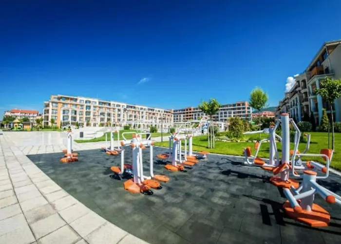 Premier On Seafront Apartament *